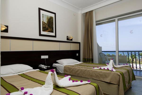 Aquabella Beach Hotel Бельдиби Номер фото
