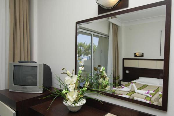 Aquabella Beach Hotel Бельдиби Номер фото